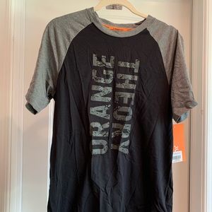 Orangetheory mens short sleeve raglan tee. Black with grey. Size medium.